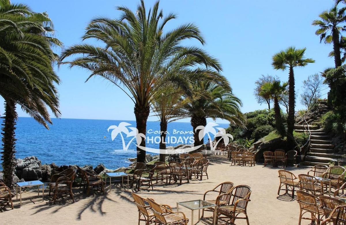 Villa Costa Brava Holidays Yuca, Sea Views, Pool