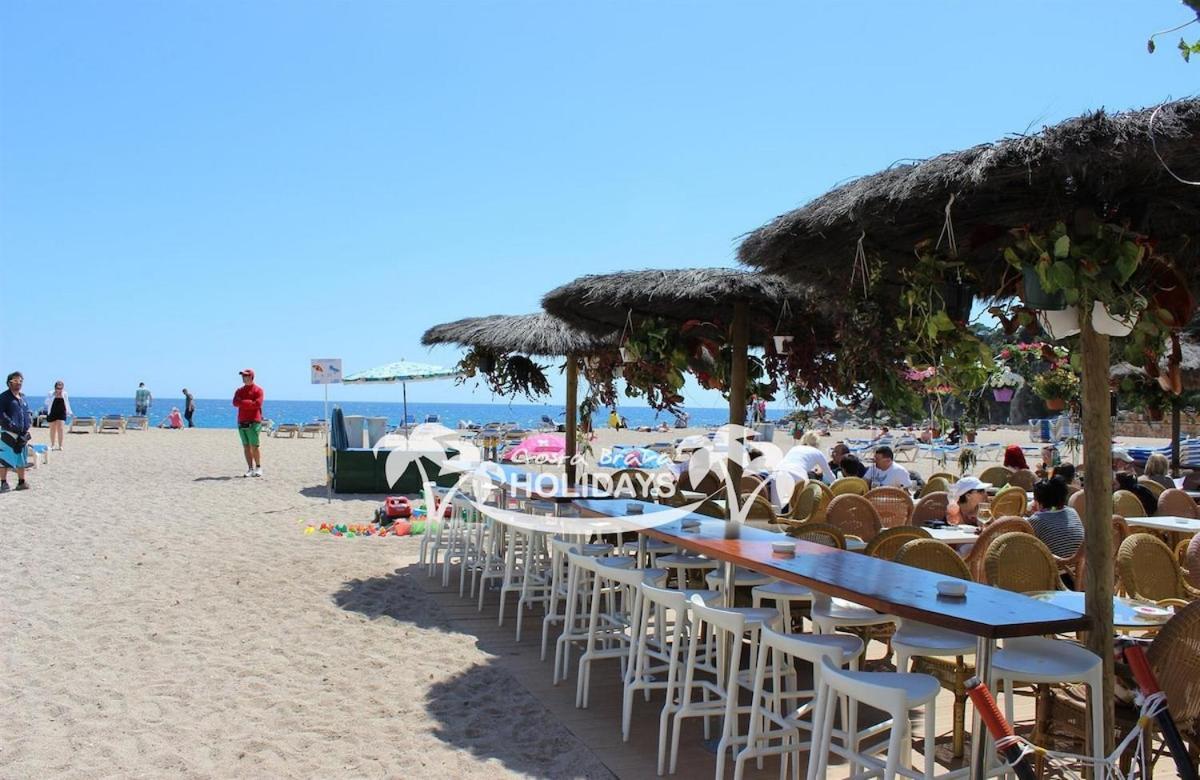 Villa Costa Brava Holidays Yuca, Sea Views, Pool
